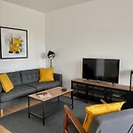 Marbella Real - 2 Bedroom Apartment