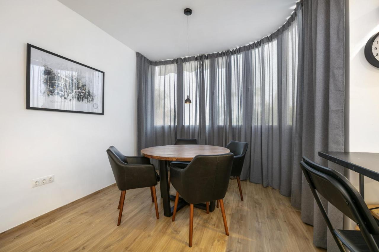 Real - 2 Bedroom Apartamento