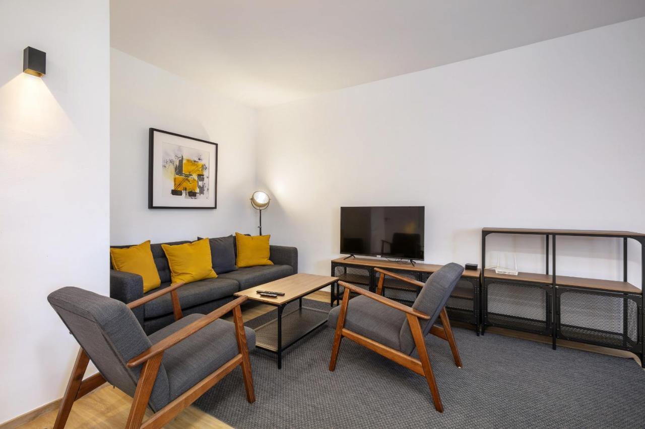 Real - 2 Bedroom Apartamento